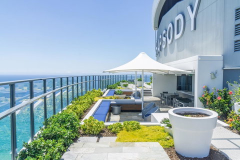 Rhapsody Resort - Official - Accommodation Kalgoorlie 0