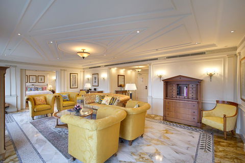 Imperial Hotel Gold Coast - Accommodation Kalgoorlie 21