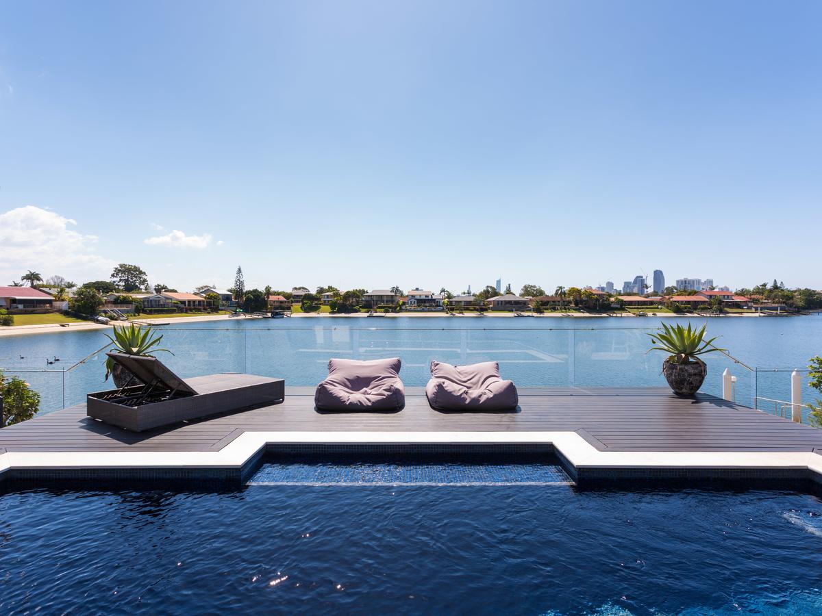 Mermaid Waters QLD Accommodation Kalgoorlie