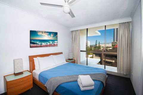 Seacrest Beachfront Apartments Surfers Paradise - Accommodation Kalgoorlie 10