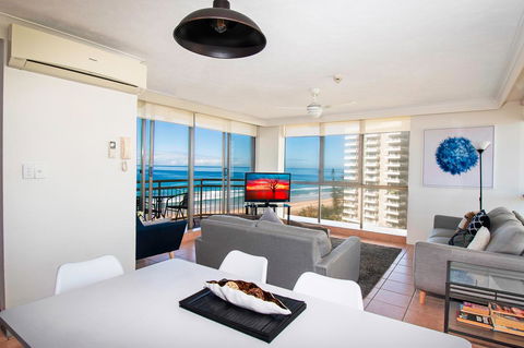 Seacrest Beachfront Apartments Surfers Paradise - Accommodation Kalgoorlie 21