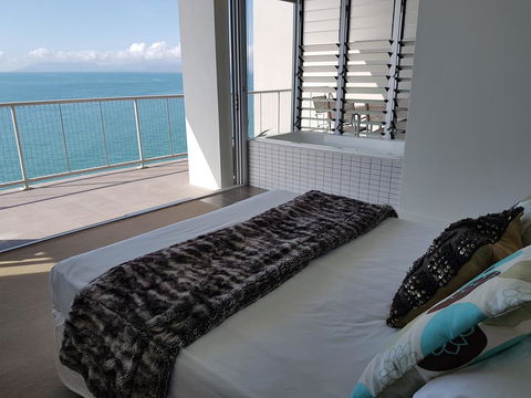 Penthouse On Bright Point - Accommodation Kalgoorlie 6