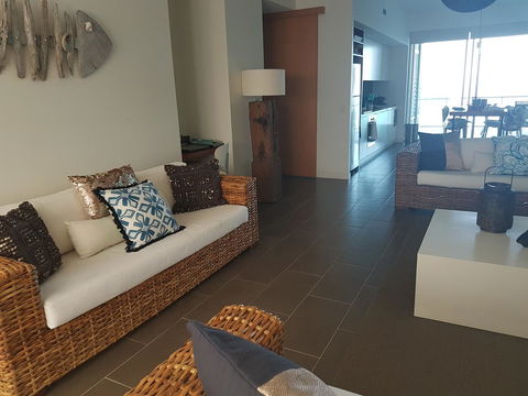 Penthouse On Bright Point - Accommodation Kalgoorlie 4