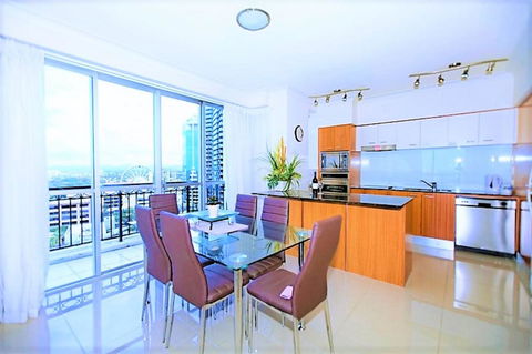 The Towers Of Chevron Renaissance - Holidays Gold Coast - Accommodation Kalgoorlie 29