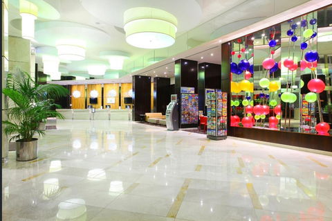 The Towers Of Chevron Renaissance - Holidays Gold Coast - Accommodation Kalgoorlie 15