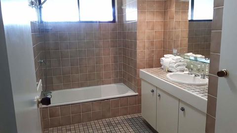 De Ville Apartments - Accommodation Kalgoorlie 9