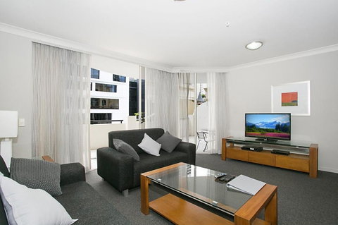 Towers Of Chevron - Private Apartment - Accommodation Kalgoorlie 2