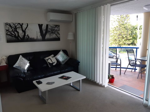 Surfers Beach Resort One - Accommodation Kalgoorlie 2