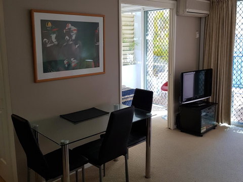 Surfers Beach Resort One - Accommodation Kalgoorlie 19