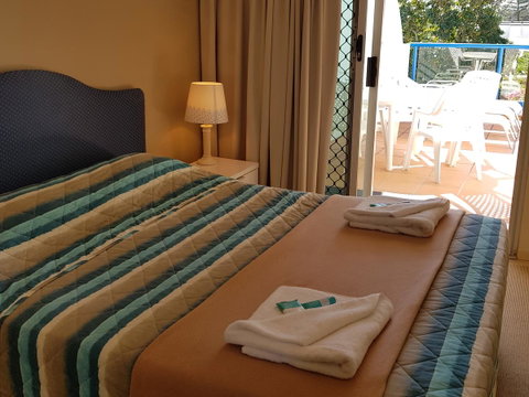 Surfers Beach Resort One - Accommodation Kalgoorlie 22