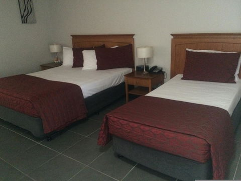 The Robert Towns - Accommodation Kalgoorlie 23