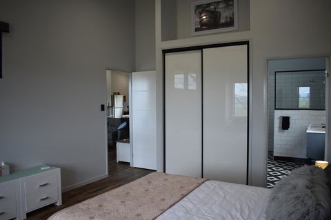 Ironbark House - Accommodation Kalgoorlie 23