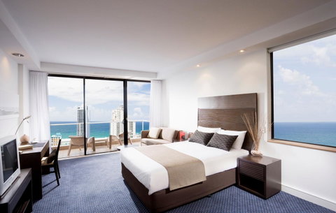 Crowne Plaza Surfers Paradise, An IHG Hotel - Accommodation Kalgoorlie 5
