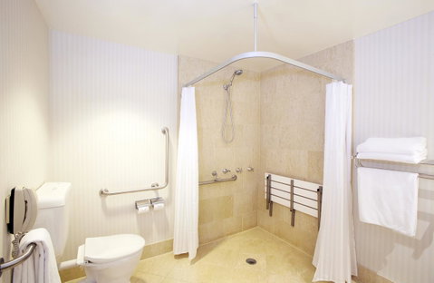 Crowne Plaza Surfers Paradise, An IHG Hotel - Accommodation Kalgoorlie 40