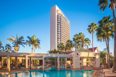 Crowne Plaza Surfers Paradise, An IHG Hotel - Accommodation Kalgoorlie 0