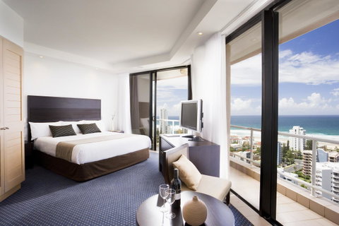 Crowne Plaza Surfers Paradise, An IHG Hotel - Accommodation Kalgoorlie 14