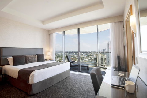 Crowne Plaza Surfers Paradise, An IHG Hotel - Accommodation Kalgoorlie 30