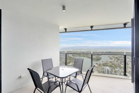 Circle On Cavill, Apartments And Sub Penthouses - We Accommodate - Accommodation Kalgoorlie 10