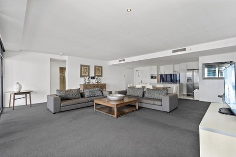 Circle On Cavill, Apartments And Sub Penthouses - We Accommodate - Accommodation Kalgoorlie 19