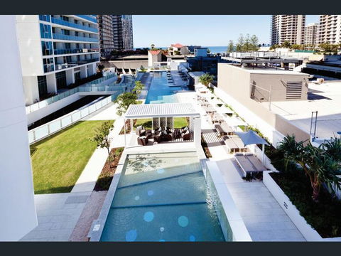 H Star Residences-- Paradise Stayz - Accommodation Kalgoorlie 4