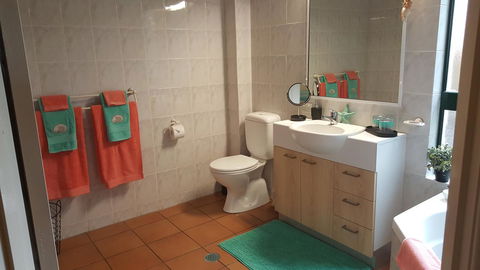 Jackies Holiday Apartment - Accommodation Kalgoorlie 14