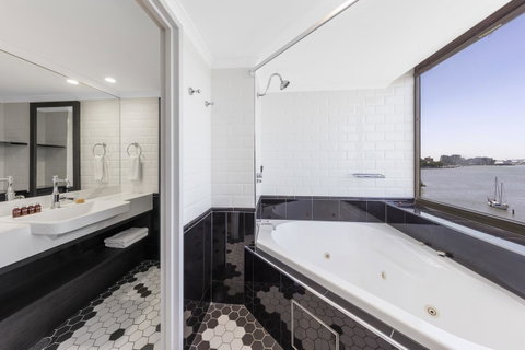 View Brisbane - Accommodation Kalgoorlie 23