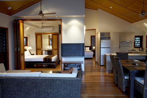 Pure Magnetic Villa 4 - Accommodation Kalgoorlie 2