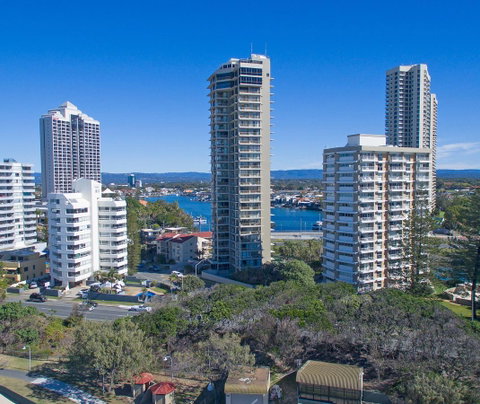 Capricorn One Beachside Holiday Apartments - Official - Accommodation Kalgoorlie 8