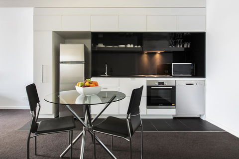 Code Apartments - Accommodation Kalgoorlie 3