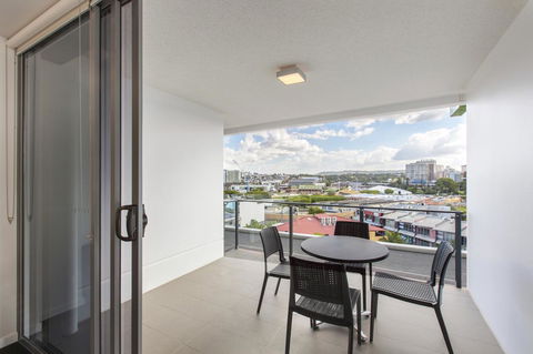 Code Apartments - Accommodation Kalgoorlie 39