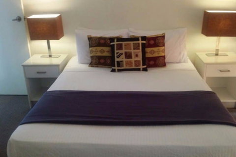 Excluza - Accommodation Kalgoorlie 3
