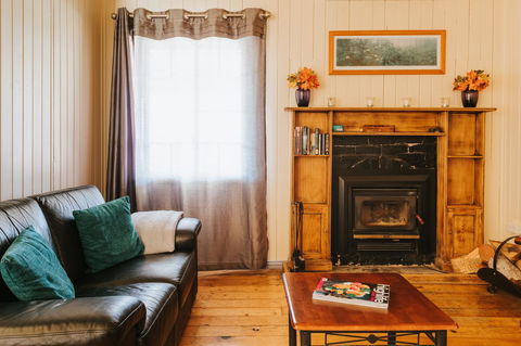 Apple Blossom Cottages - Accommodation Kalgoorlie 4