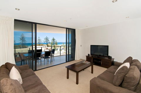 Ambience On Burleigh Beach - Accommodation Kalgoorlie 28