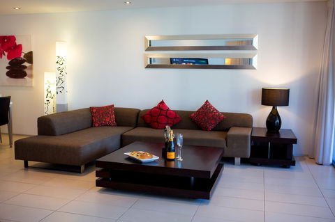 Ambience On Burleigh Beach - Accommodation Kalgoorlie 13