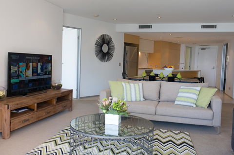 Ambience On Burleigh Beach - Accommodation Kalgoorlie 16