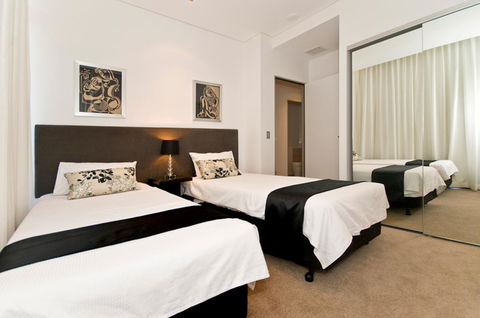Ambience On Burleigh Beach - Accommodation Kalgoorlie 27