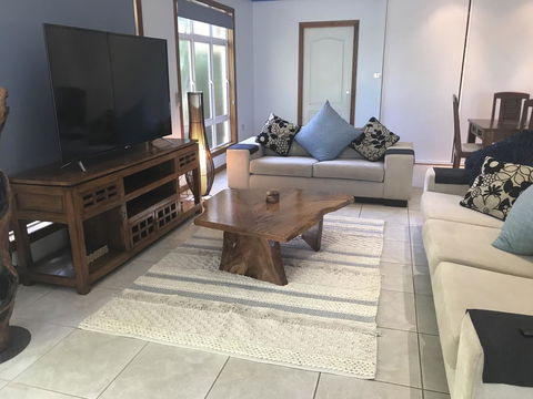 Taj On Byrnes - Private Luxury Apartment Mareeba - Accommodation Kalgoorlie 7