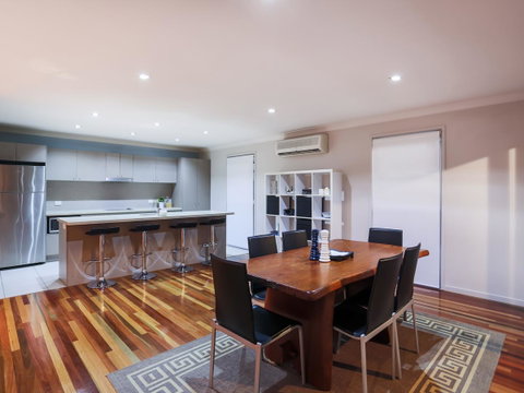 Hamilton Executive - Accommodation Kalgoorlie 3