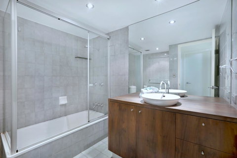 Genesis Apartments By Gold Coast Premium - Accommodation Kalgoorlie 20