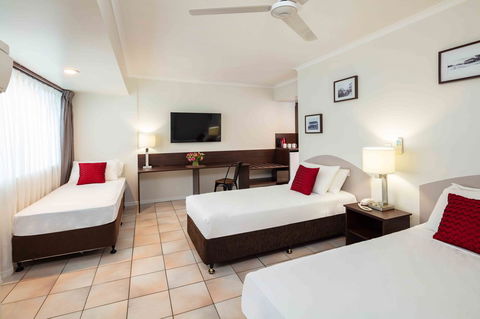 Hides Hotel - Accommodation Kalgoorlie 8
