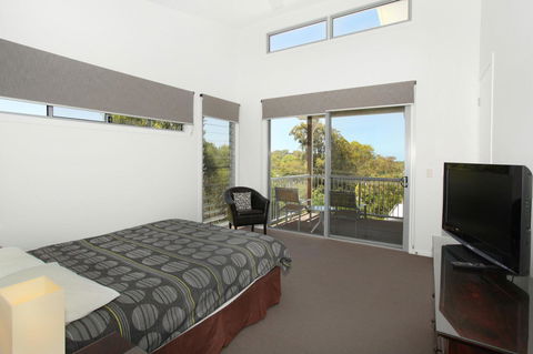 224 Centenary Heights Road Coolum Beach, 500 Dollar Bond, Linen Included - Accommodation Kalgoorlie 12