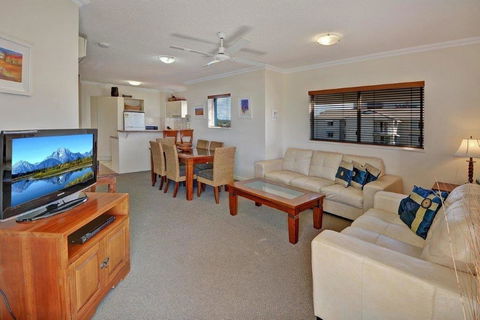 Raffles Mooloolaba - Accommodation Kalgoorlie 8