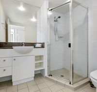 Broadbeach on the Park 3 Bed Ocean - We Accommodate - Accommodation Kalgoorlie