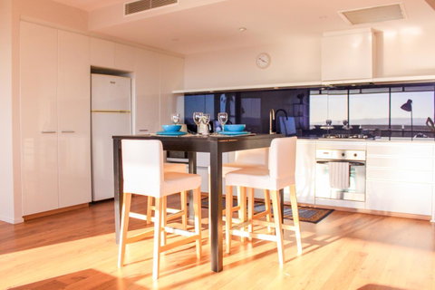 Circle On Cavill Surfers Paradise Apartments-Holiday Paradise - Accommodation Kalgoorlie 17
