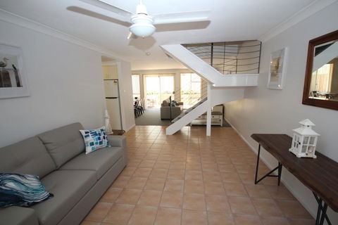 Waters Edge - Accommodation Kalgoorlie 2