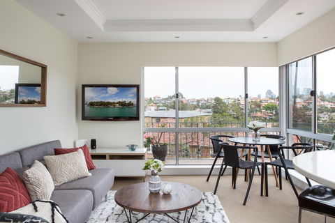 Waterside Mosman Bay Apartment W Stunning Views - Accommodation Kalgoorlie 0