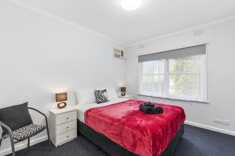 Wattle Grove Villa - Accommodation Kalgoorlie 1