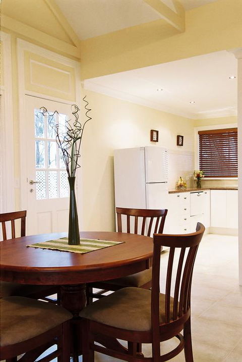 Waverley House Cottages - Accommodation Kalgoorlie 3