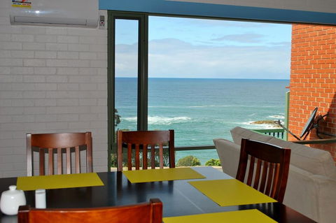 Whalevue - Unit 2 - Accommodation Kalgoorlie 2