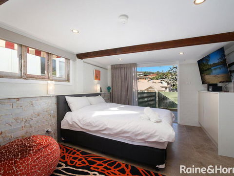 White Beach Studio - 42a Ash Street - Accommodation Kalgoorlie 3